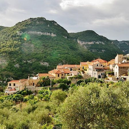 Agriturismo Barilaro Finale Ligure Luaran gambar