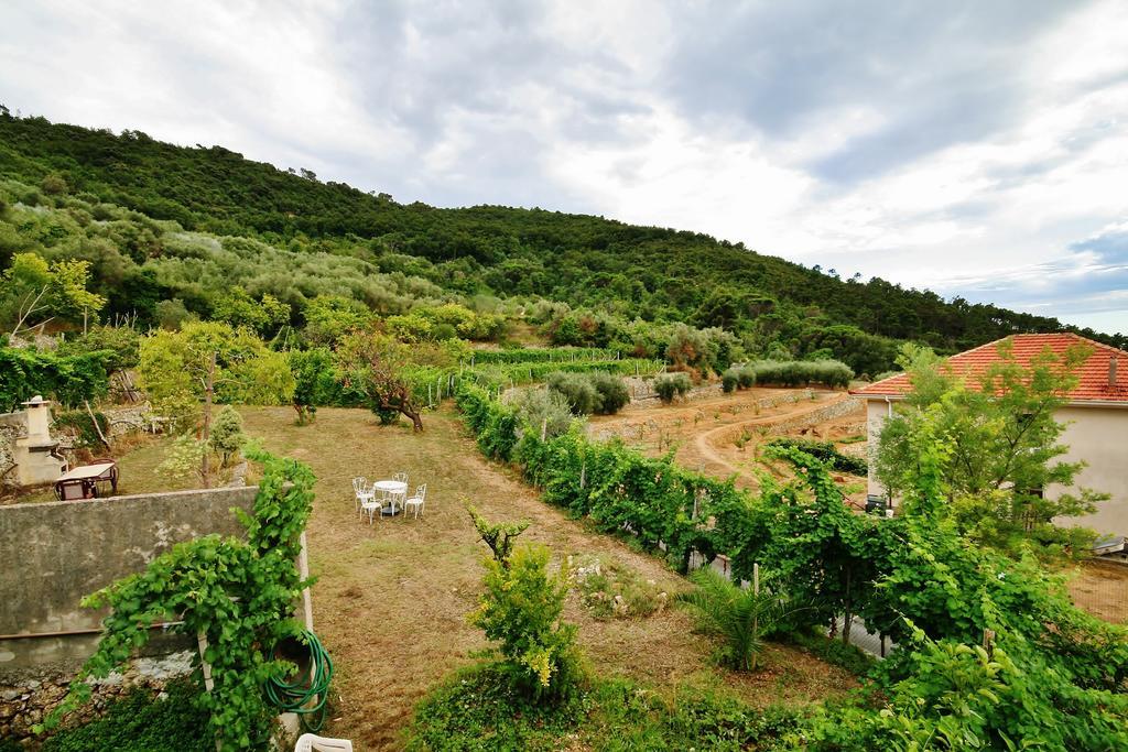 Agriturismo Barilaro Finale Ligure Luaran gambar